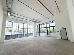 Space 18 (D12), Factory #553605731